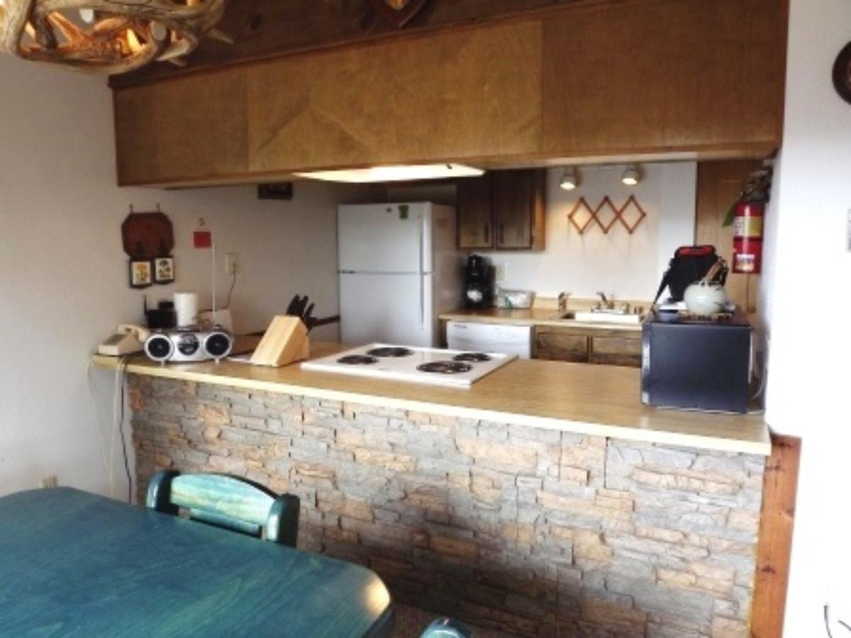 Angel Fire Chalet Экстерьер фото
